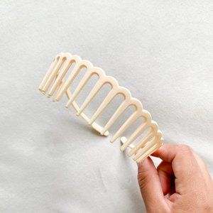 Matte Cream Colored Wavy Combed Headband